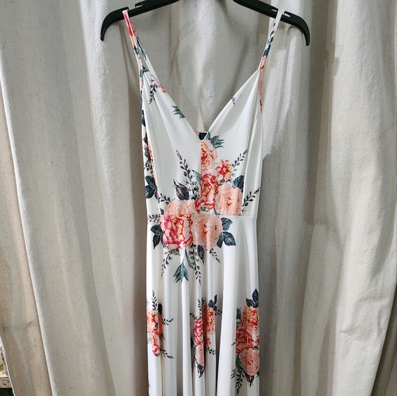 B Famous USA Womans Fun Floral Rose Dress SZ Large A line Hi Low flared Hem - Picture 7 of 11